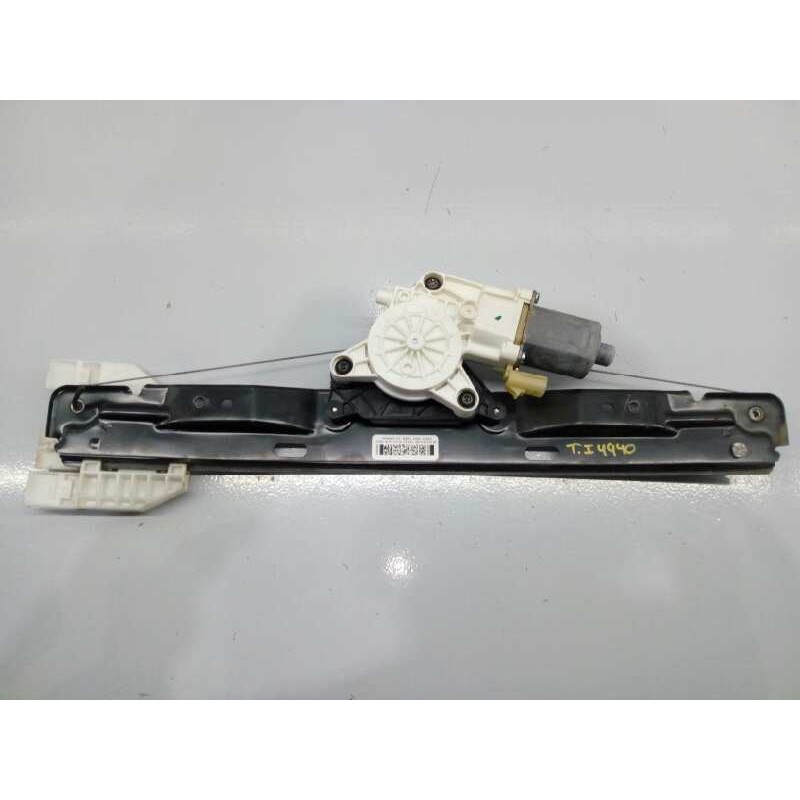 Recambio de elevalunas trasero izquierdo para dodge avenger sxt referencia OEM IAM 0130822328  