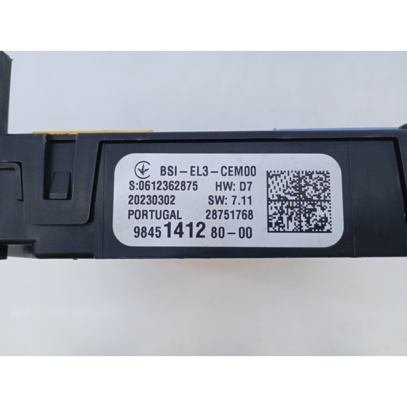 Recambio de caja reles / fusibles para citroën c4 iii seduction referencia OEM IAM 984514128000  