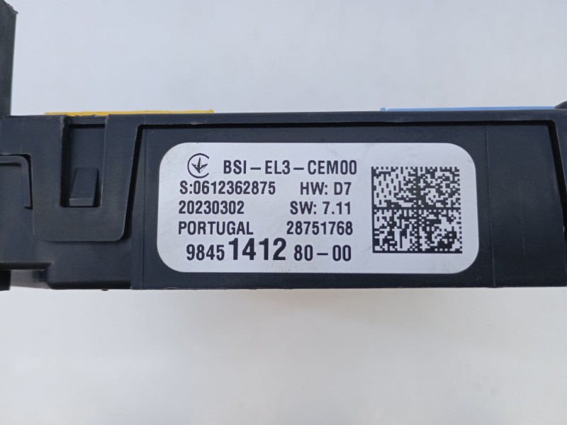 Recambio de caja reles / fusibles para citroën c4 iii seduction referencia OEM IAM 984514128000  