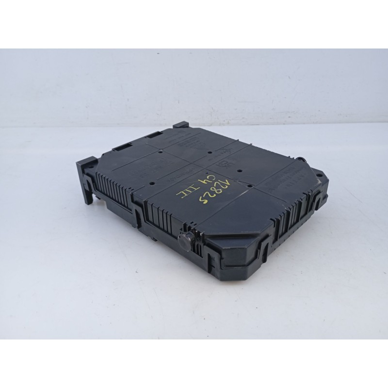Recambio de caja reles / fusibles para citroën c4 iii seduction referencia OEM IAM 984514128000  