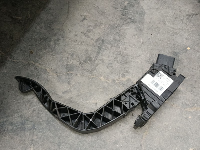 Recambio de pedal acelerador para peugeot 208 ii (ub_, up_, uw_, uj_) 1.2 puretech 100 referencia OEM IAM   