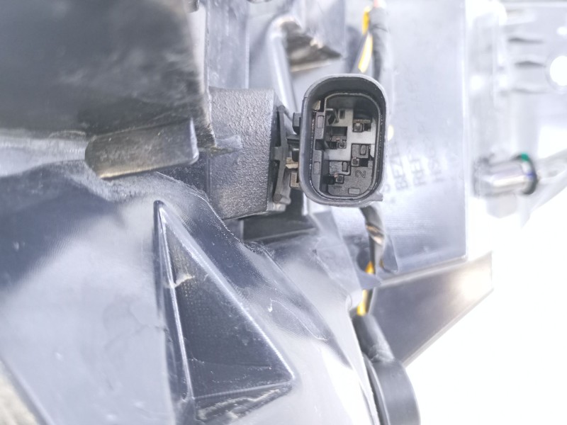 Recambio de piloto trasero izquierdo para mg mg zs suv 1.0 t-gdi referencia OEM IAM A30005L0100 A202303020028 