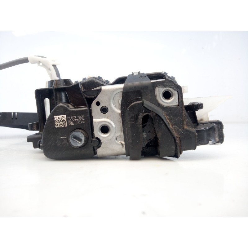 Recambio de cerradura puerta delantera izquierda para citroën c3 iii (sx) 1.2 puretech 82 referencia OEM IAM   