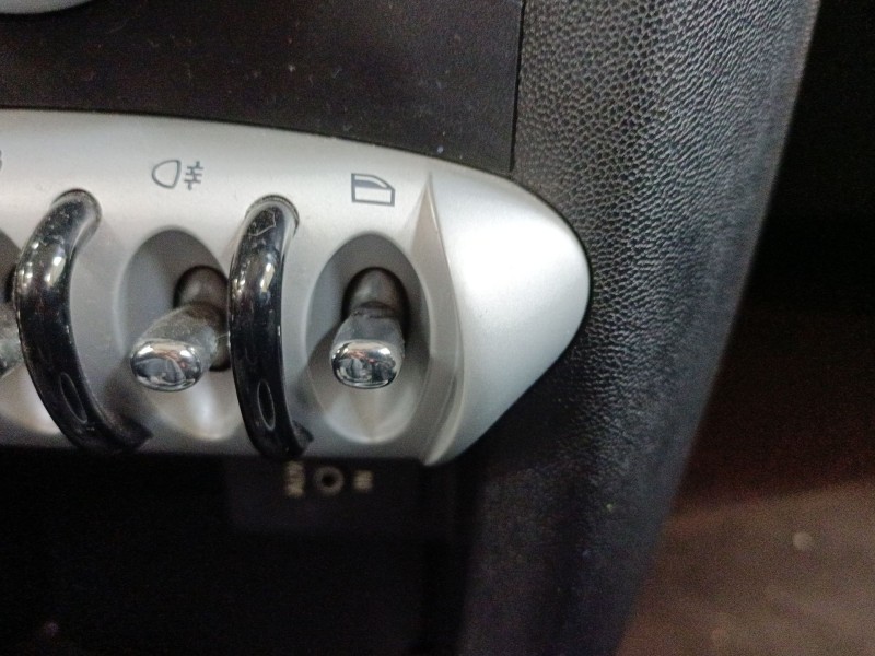 Recambio de mando elevalunas delantero derecho para mini mini (r56) cooper d referencia OEM IAM   