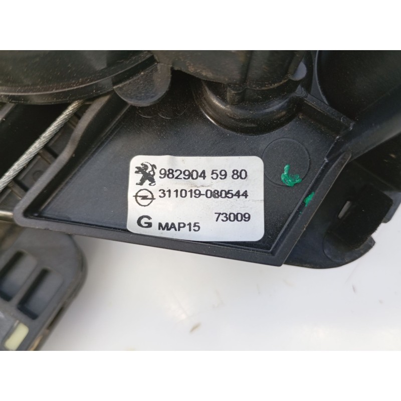 Recambio de elevalunas trasero izquierdo para peugeot 208 ii (ub_, up_, uw_, uj_) 1.2 puretech 100 referencia OEM IAM   