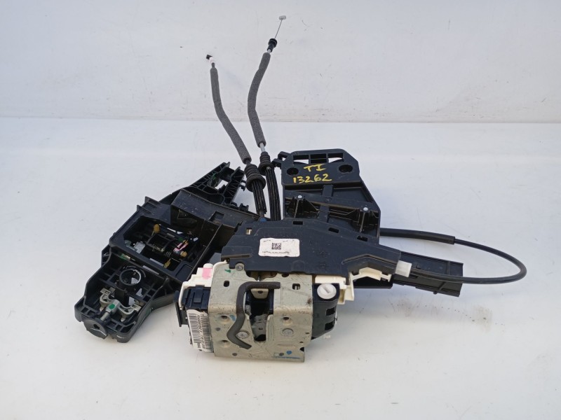 Recambio de cerradura puerta trasera izquierda para jeep compass (mp, m6, mv, m7) 1.4 multiair referencia OEM IAM   