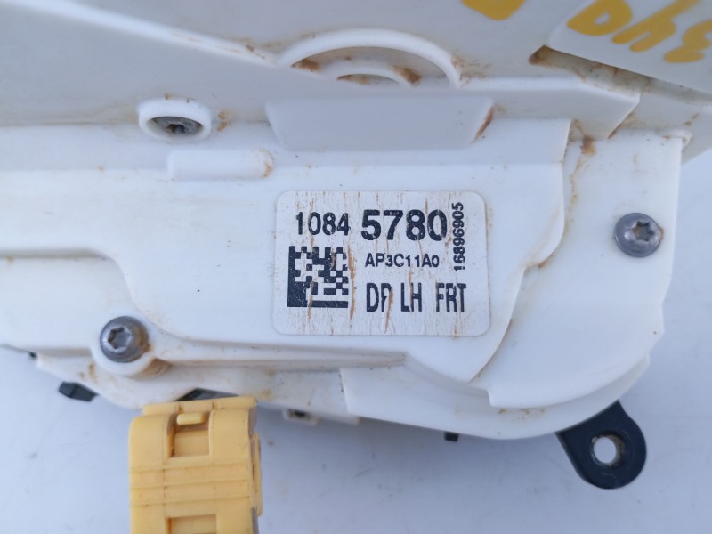 Recambio de cerradura puerta delantera izquierda para mg mg zs suv 1.0 t-gdi referencia OEM IAM 10845780  