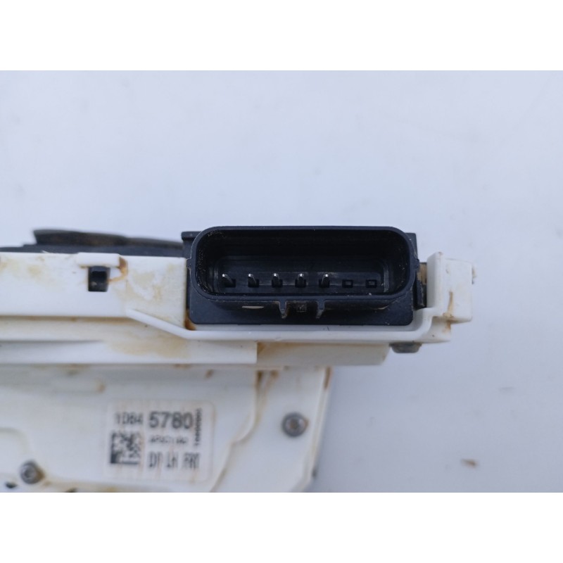 Recambio de cerradura puerta delantera izquierda para mg mg zs suv 1.0 t-gdi referencia OEM IAM 10845780  