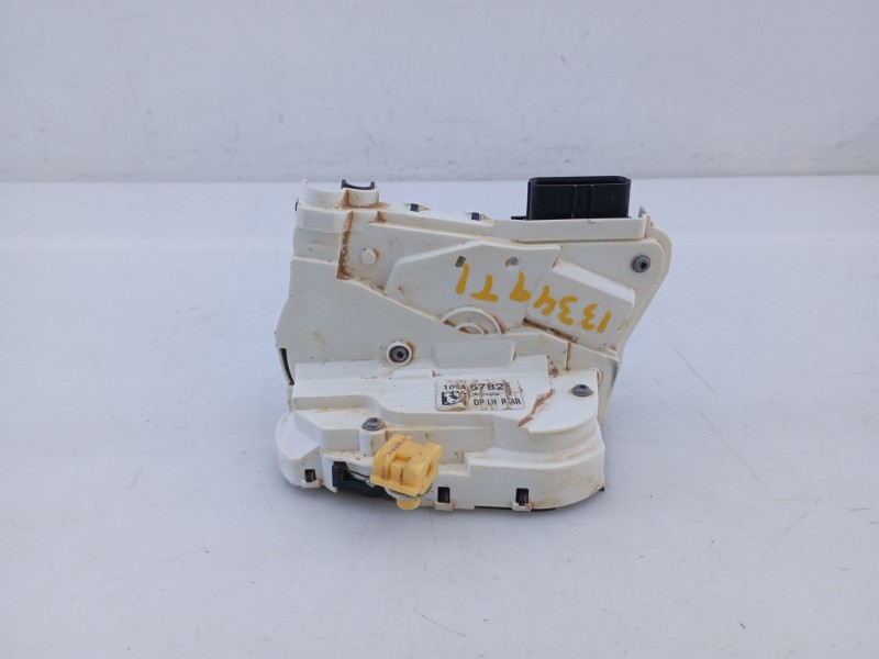 Recambio de cerradura puerta trasera izquierda para mg mg zs suv 1.0 t-gdi referencia OEM IAM 10845782  
