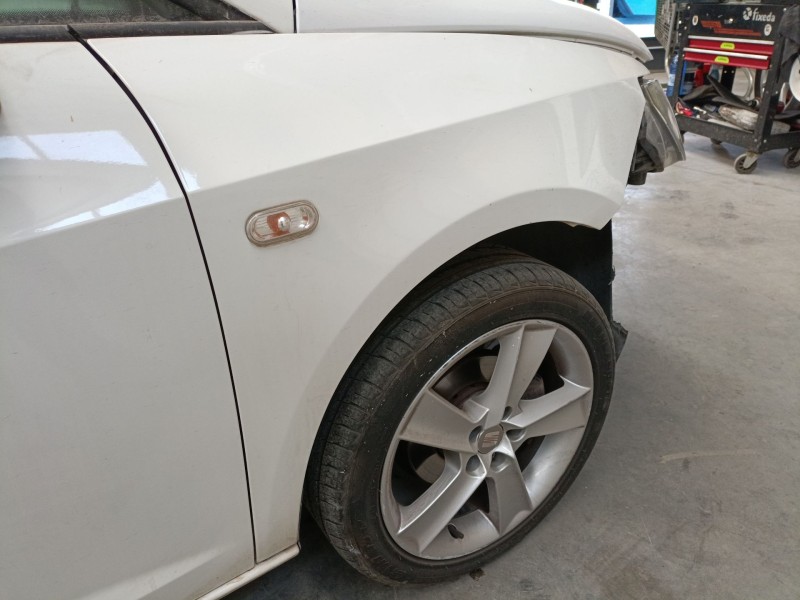 Recambio de aleta delantera derecha para seat ibiza iv (6j5, 6p1) 1.6 tdi referencia OEM IAM   