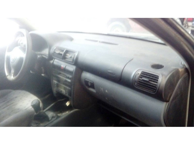 seat toledo (1m2) del año 2001