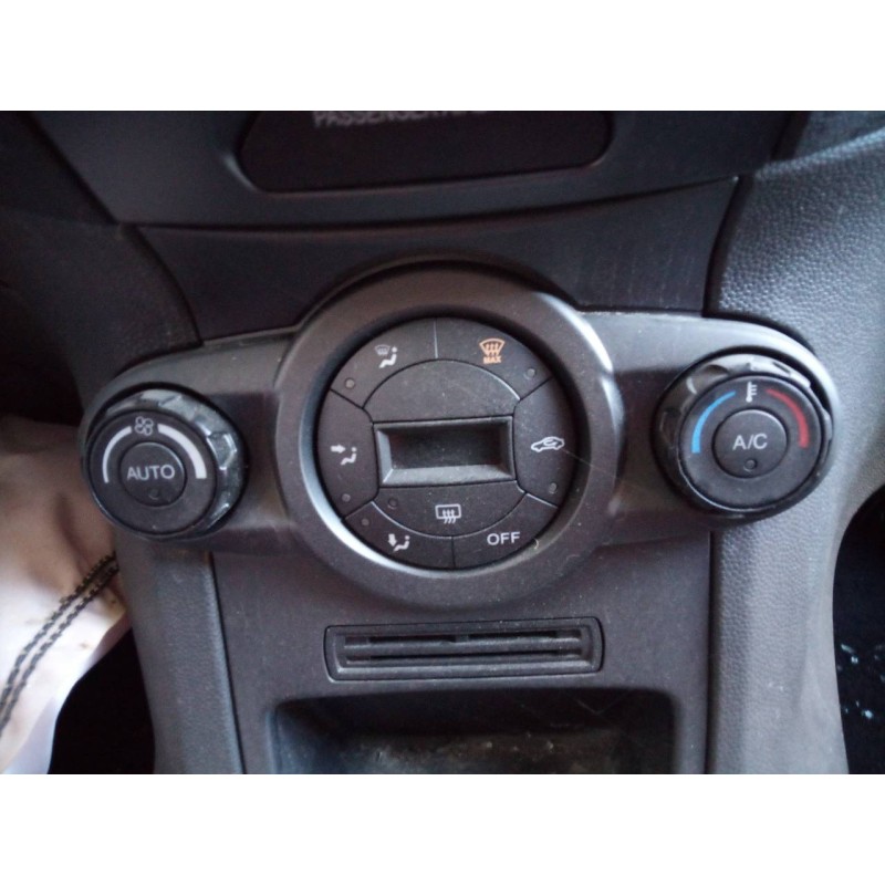 Recambio de mando climatizador para ford fiesta (ccn) black edition referencia OEM IAM   