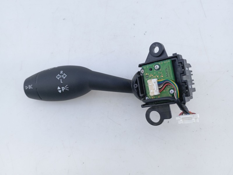 Recambio de mando intermitentes para mini countryman (f60) cooper referencia OEM IAM 034A181008  