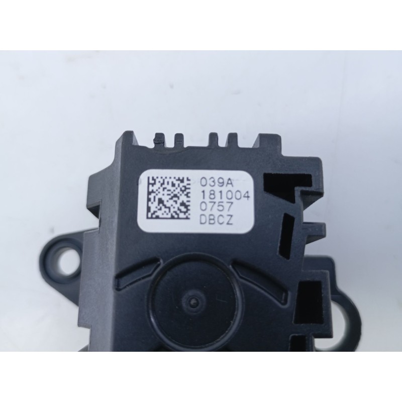 Recambio de mando limpia para mini countryman (f60) cooper referencia OEM IAM 039A181004  