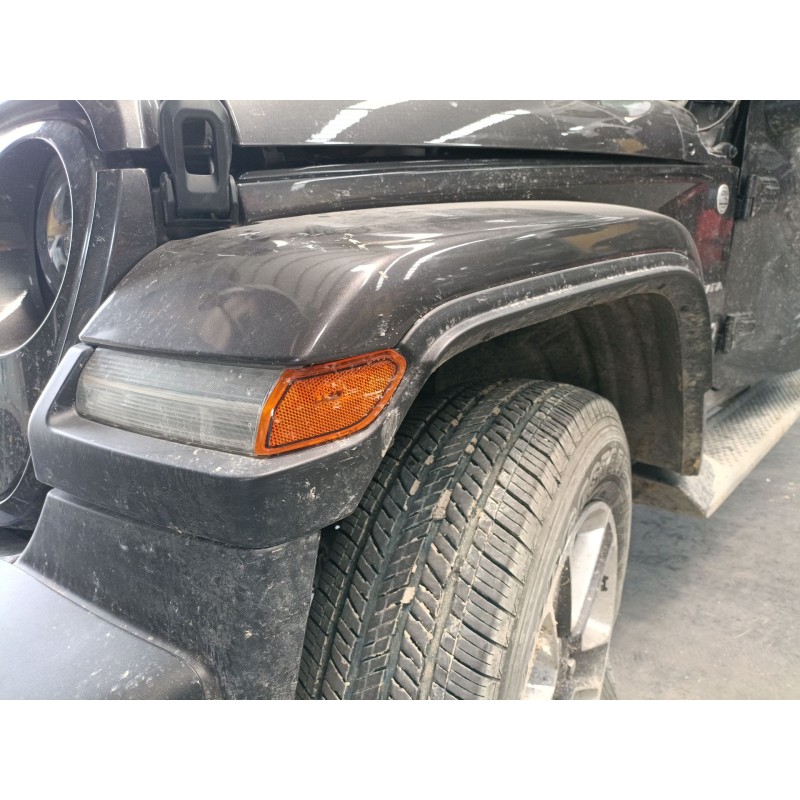 Recambio de aletin delantero izquierdo para jeep wrangler iv (jl) 2.0 t-gdi (jl72, jl74) referencia OEM IAM   