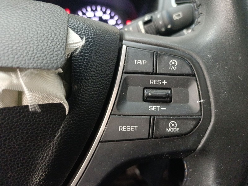 Recambio de volante para hyundai i20 ii (gb, ib) 1.0 t-gdi referencia OEM IAM   