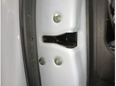 CERRADURA PUERTA DELANTERA IZQUIERDA 