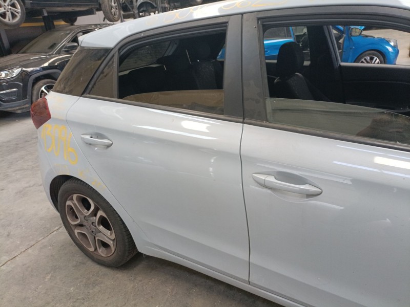 Recambio de puerta trasera derecha para hyundai i20 ii (gb, ib) 1.0 t-gdi referencia OEM IAM   