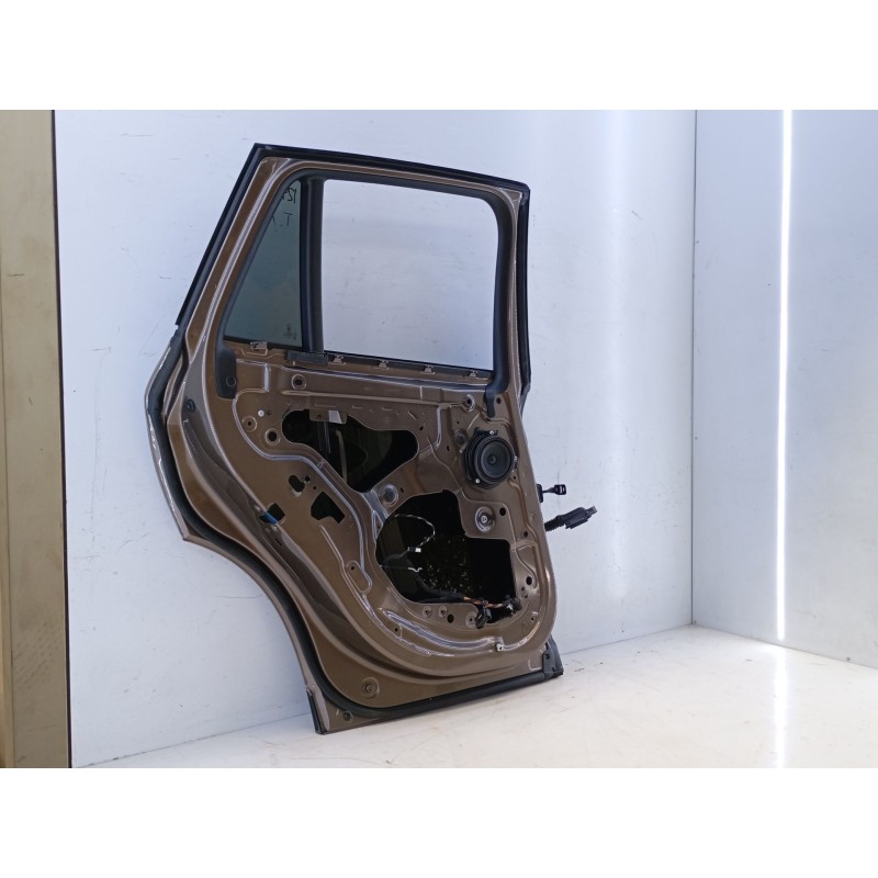 Recambio de puerta trasera izquierda para bmw x1 (f48) sdrive 18 d referencia OEM IAM   