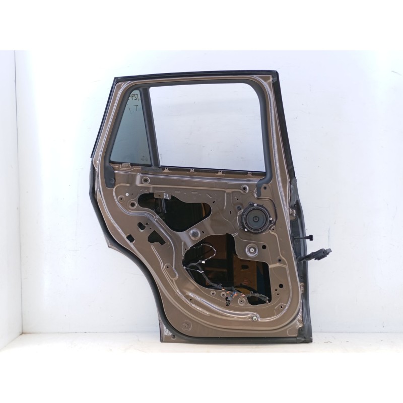 Recambio de puerta trasera izquierda para bmw x1 (f48) sdrive 18 d referencia OEM IAM   