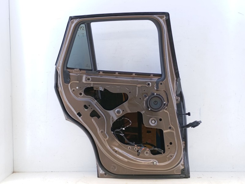 Recambio de puerta trasera izquierda para bmw x1 (f48) sdrive 18 d referencia OEM IAM   