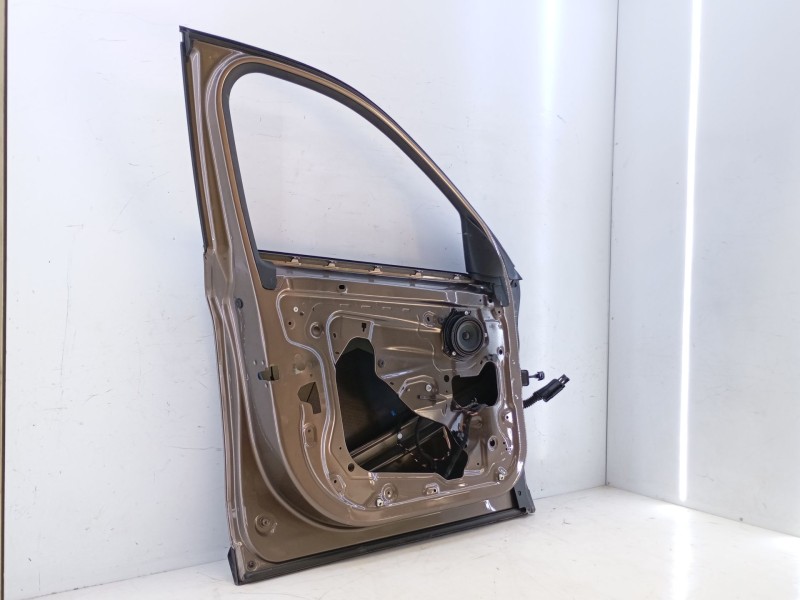 Recambio de puerta delantera izquierda para bmw x1 (f48) sdrive 18 d referencia OEM IAM   