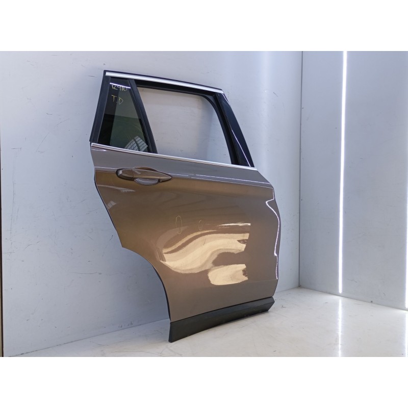 Recambio de puerta trasera derecha para bmw x1 (f48) sdrive 18 d referencia OEM IAM   