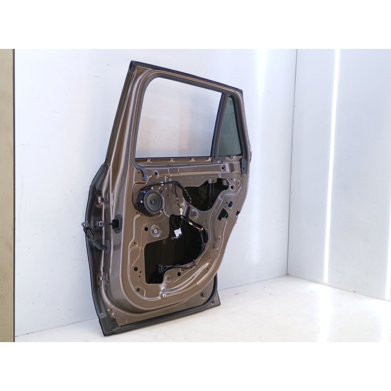 Recambio de puerta trasera derecha para bmw x1 (f48) sdrive 18 d referencia OEM IAM   