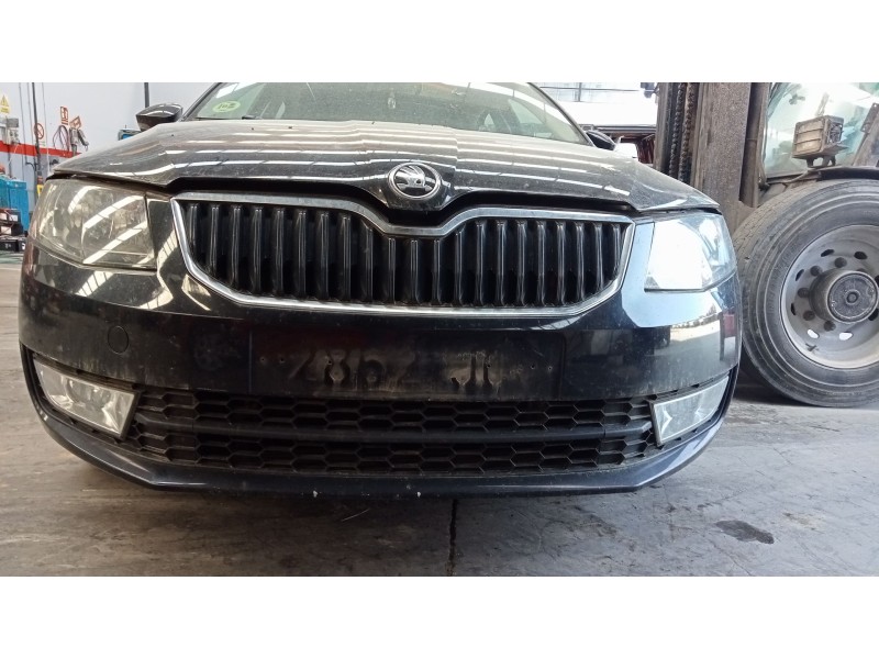 Recambio de paragolpes delantero para skoda octavia iii (5e3, nl3, nr3) 2.0 tdi referencia OEM IAM   