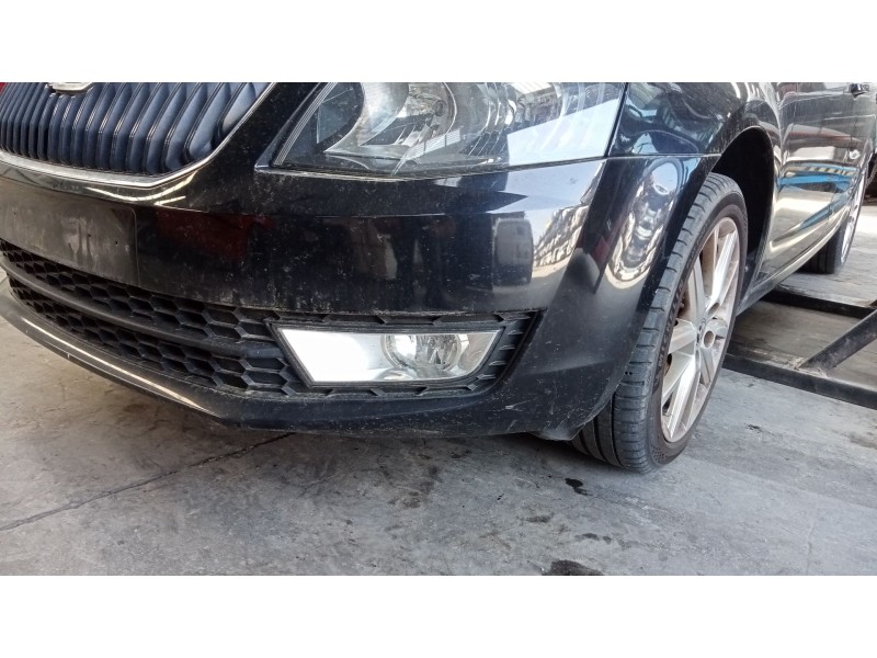Recambio de paragolpes delantero para skoda octavia iii (5e3, nl3, nr3) 2.0 tdi referencia OEM IAM   
