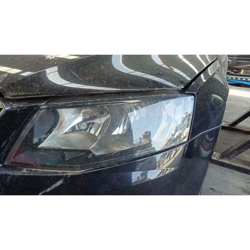 Recambio de faro izquierdo para skoda octavia iii (5e3, nl3, nr3) 2.0 tdi referencia OEM IAM   