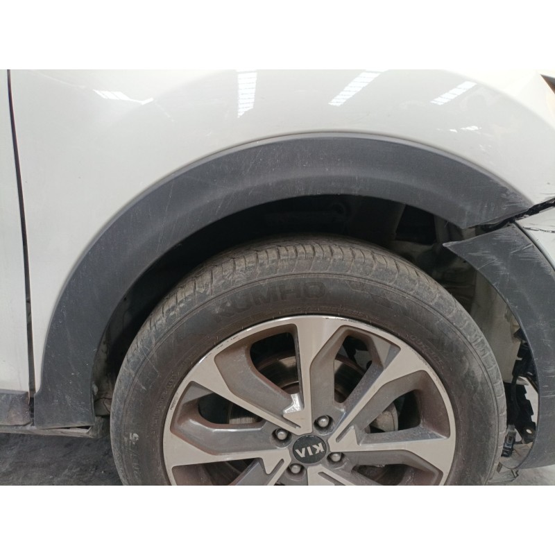 Recambio de aletin delantero derecho para kia stonic (yb) 1.0 t-gdi referencia OEM IAM   