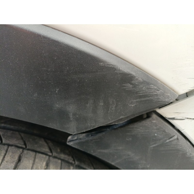 Recambio de aletin delantero derecho para kia stonic (yb) 1.0 t-gdi referencia OEM IAM   