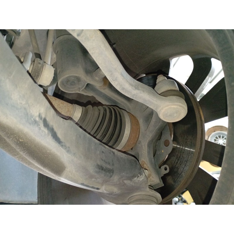 Recambio de mangueta delantera derecha para renault clio iv (bh_) 1.5 dci 90 referencia OEM IAM   