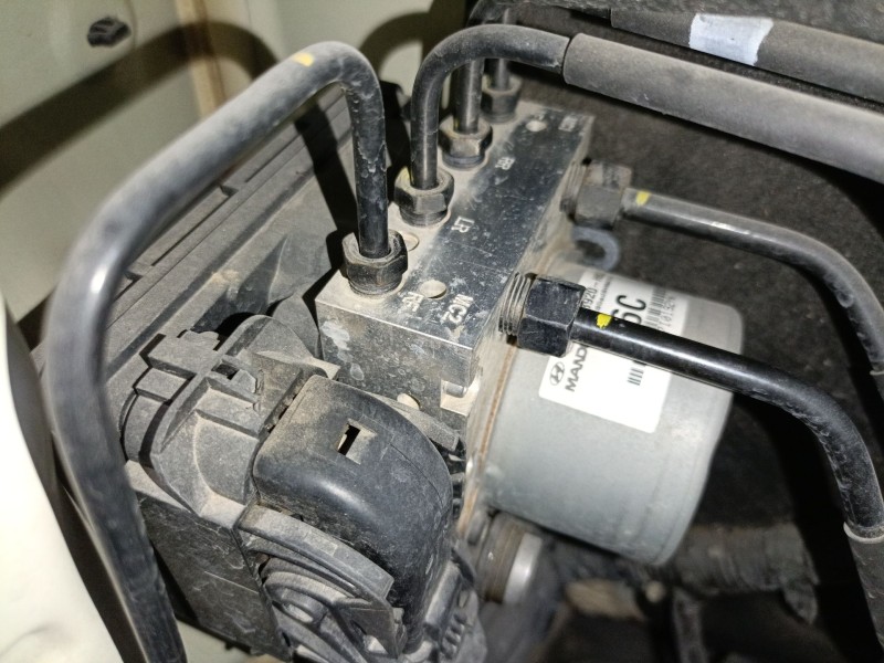 Recambio de abs para kia stonic (yb) 1.0 t-gdi referencia OEM IAM   