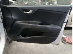 Recambio de guarnecido puerta delantera derecha para kia stonic (yb) 1.0 t-gdi referencia OEM IAM   