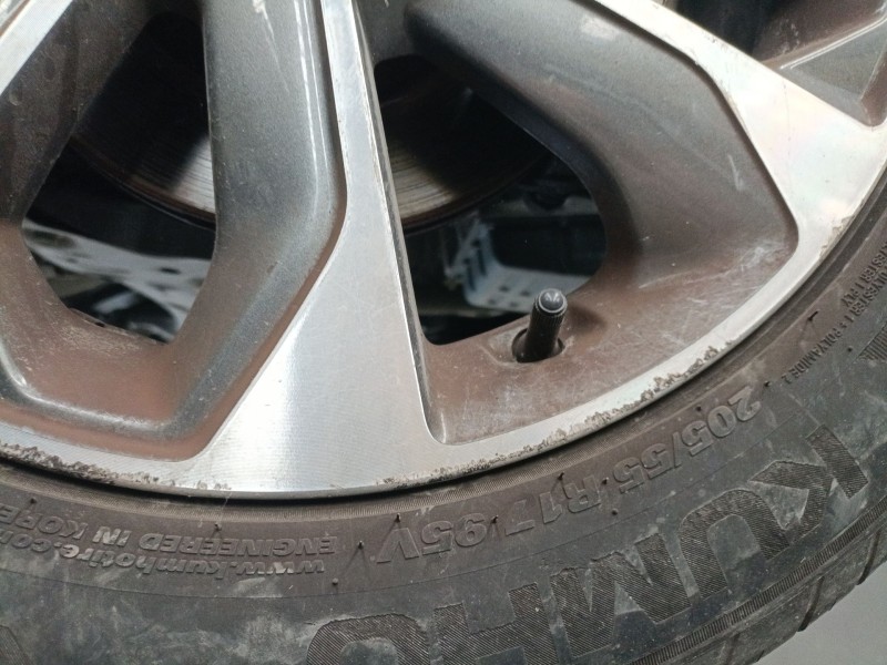 Recambio de llanta para kia stonic (yb) 1.0 t-gdi referencia OEM IAM 205/55/17  