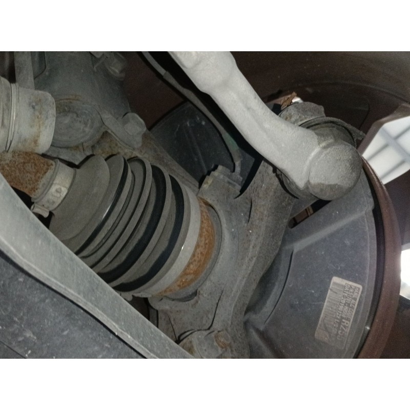 Recambio de mangueta delantera derecha para kia stonic (yb) 1.0 t-gdi referencia OEM IAM   