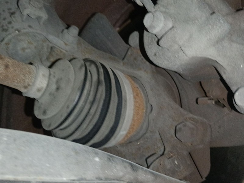 Recambio de mangueta delantera izquierda para kia stonic (yb) 1.0 t-gdi referencia OEM IAM   