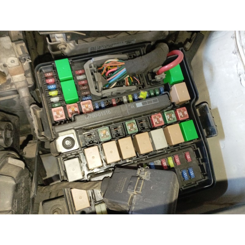 Recambio de caja reles / fusibles para hyundai santa fé iii (dm, dma) 2.2 crdi 4wd referencia OEM IAM   