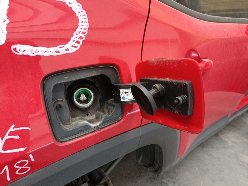 Recambio de tapa exterior combustible para jeep renegade suv (bu, b1, bv) 1.4 4x4 referencia OEM IAM   