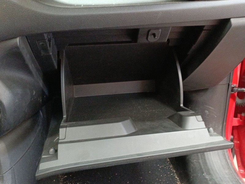 Recambio de guantera para jeep renegade suv (bu, b1, bv) 1.4 4x4 referencia OEM IAM   