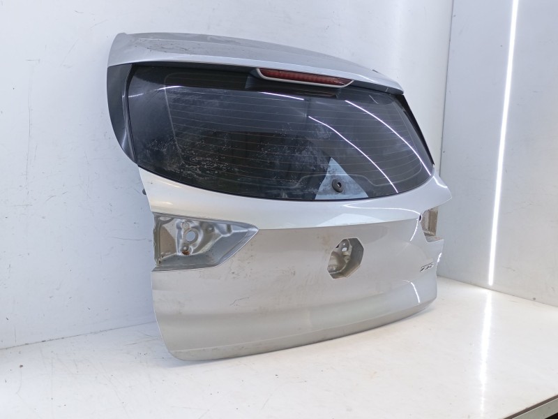 Recambio de porton trasero para mg mg zs suv 1.0 t-gdi referencia OEM IAM   
