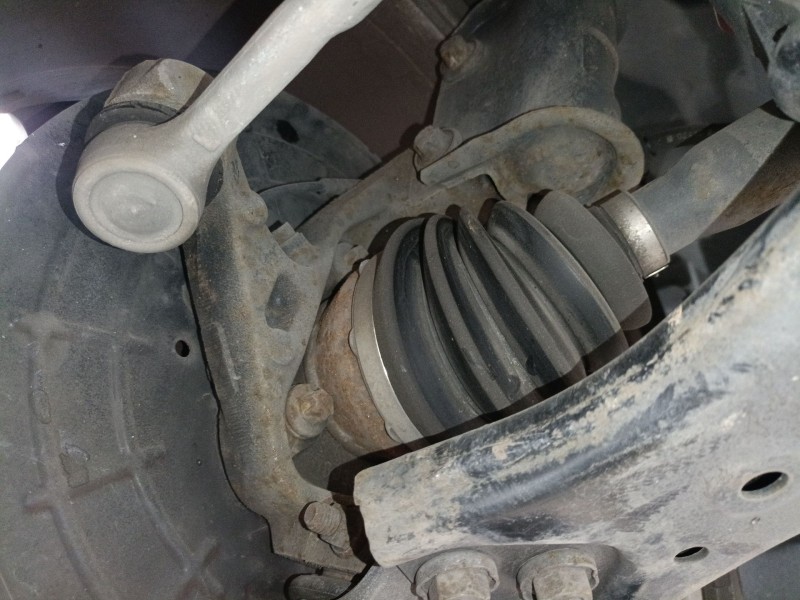 Recambio de mangueta delantera izquierda para jeep renegade suv (bu, b1, bv) 1.4 4x4 referencia OEM IAM   