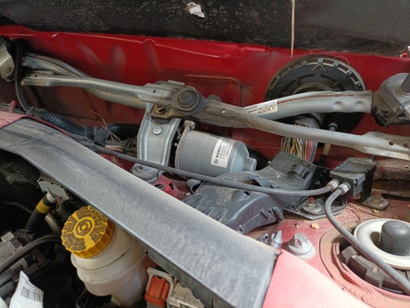 Recambio de motor limpia delantero para jeep renegade suv (bu, b1, bv) 1.4 4x4 referencia OEM IAM   