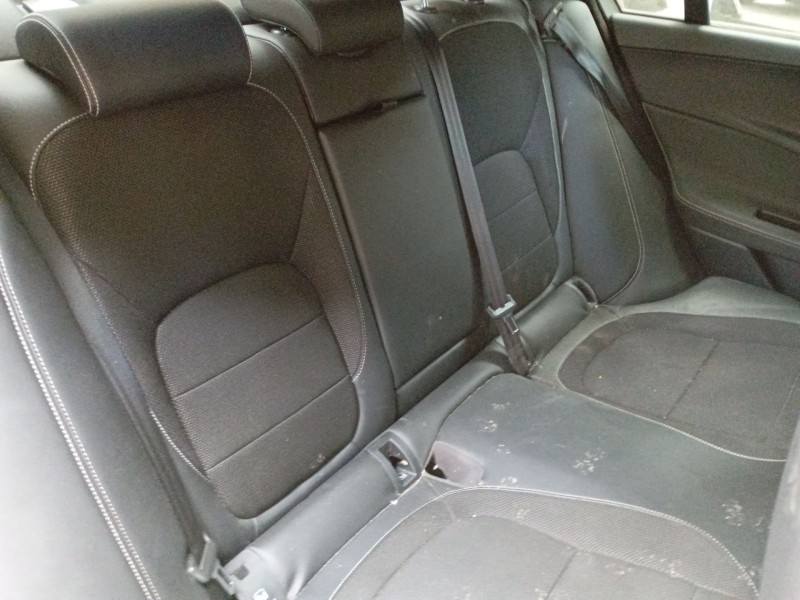 jaguar xe (x760) del año 2017