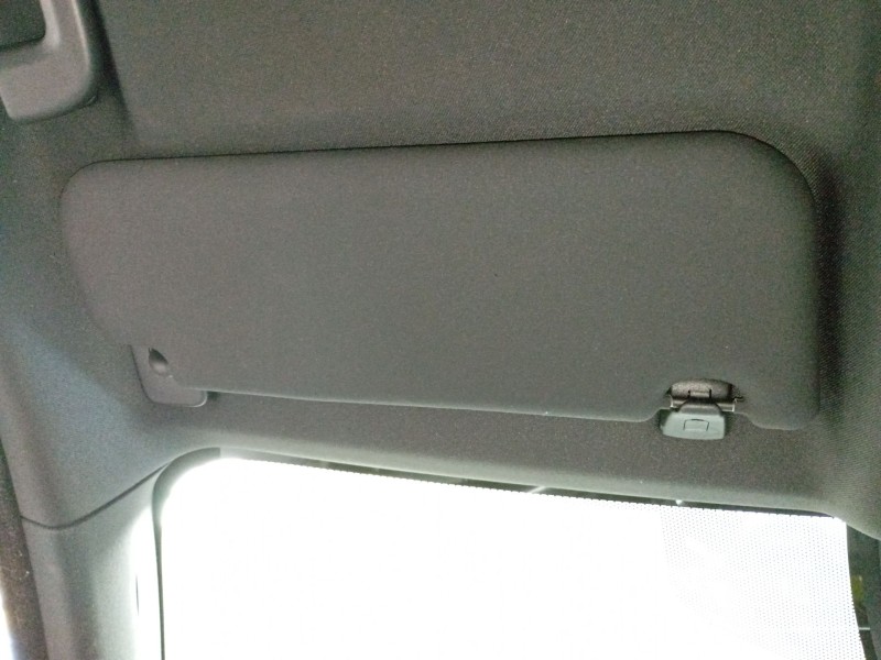 Recambio de parasol izquierdo para jaguar xe (x760) 2.0 d referencia OEM IAM   