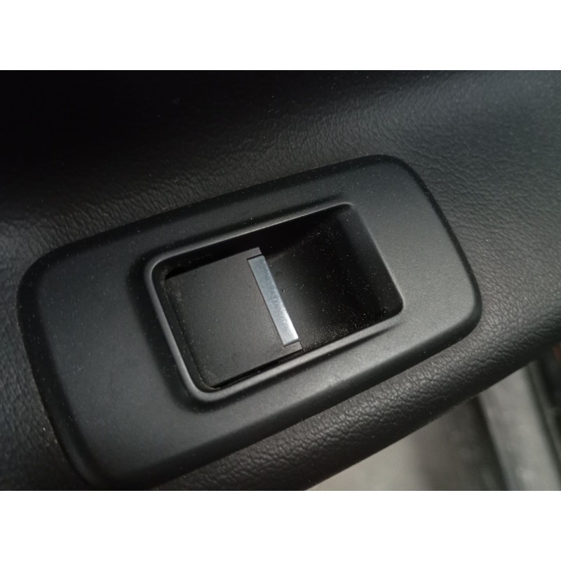 Recambio de mando elevalunas trasero izquierdo para jaguar xe (x760) 2.0 d referencia OEM IAM   