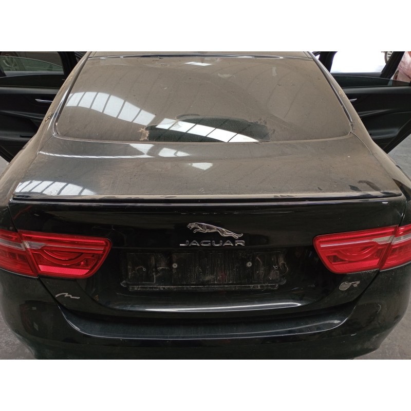 Recambio de porton trasero para jaguar xe (x760) 2.0 d referencia OEM IAM   