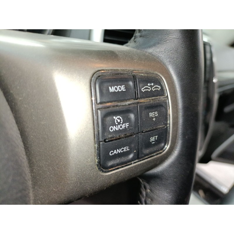 Recambio de volante para jeep grand cherokee iv (wk, wk2) 3.0 crd v6 4x4 referencia OEM IAM   